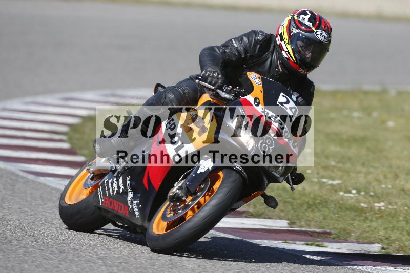 /07 09.04.2026 Cornu Master School ADR/Gruppe blau/24